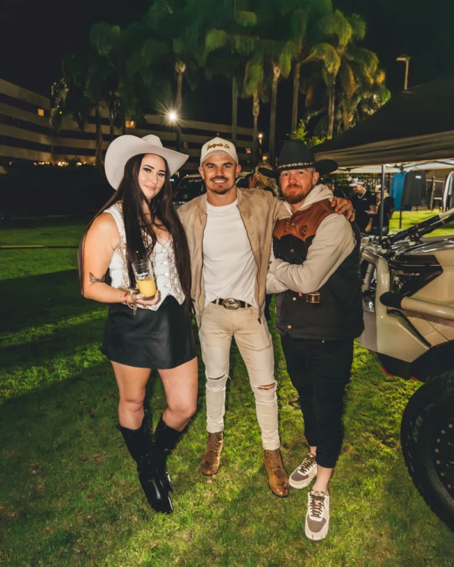 🚨 FINAL CHANCE, PENRITH! 🚨Kickin’ Country hits THIS FRIDAY!
Out West Country Events & Panthers Penrith present KICKIN’ COUNTRY – a full-throttle night of live country music, boot-scootin’ fun, and western vibes under the stars! 🤠🌟

🎶 LIVE ON STAGE:
🔥 Alex Mather 🎸 Brock Rodziewicz (solo set)
🎤 Supported by Bianca Joulianou

💃 Then it’s time for Country Kick Ons featuring:
🎧 DJ Brado & Seeing Double DJs – spinning country hits till late!

🐂 PLUS:
✅ Mechanical Bull ✅ Line Dancing
✅ Happy Hour Specials you won’t want to miss!

🎟️ BUY TICKETS NOW
📍 The Backyard, Panthers Penrith
📅 Friday 20 June 2025 🕢 From 7:30PM